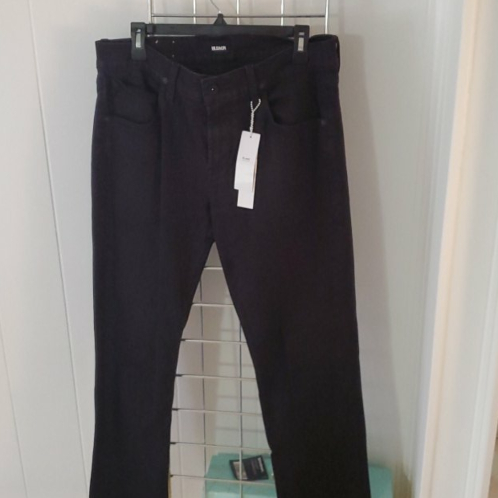 Black Jeans